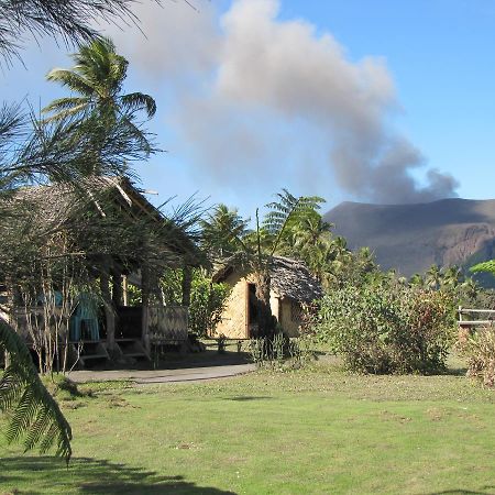 Yasur View Bungalows Loanengo Экстерьер фото